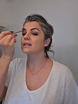 Snapshot of Domixdyva chatting on October 29, 2025, 1:15 am Domixdyva online show from October 29, 2025, 1:15 am