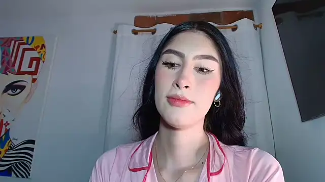 valeria gonzales  online show from June 4, 2026, 2:05 am