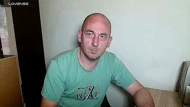 Johan   Barker online show from March 19, 2026, 2:28 pm