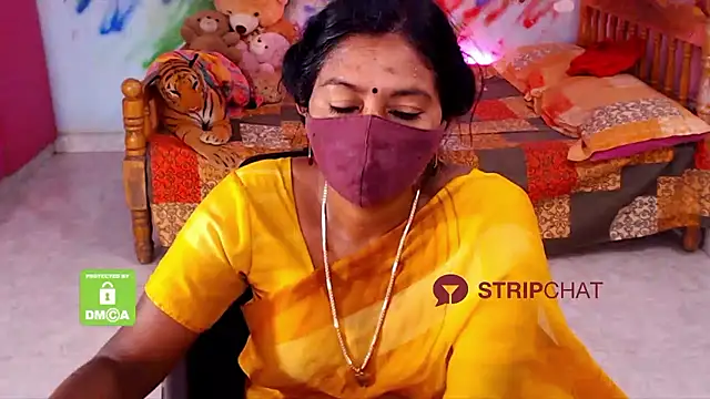 Snapshot of Novapol chatting on March 9, 2025, 11:14 am Novapol online show from March 9, 2025, 11:14 am