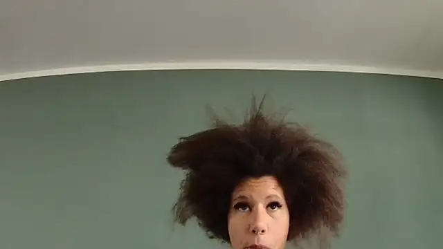 AaliyahHarris online show from March 18, 2026, 8:39 am