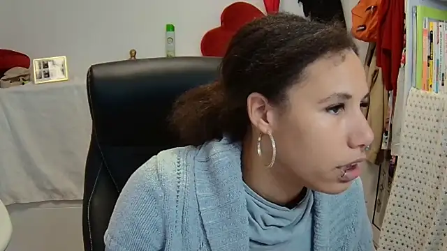 AaliyahHarris online show from March 18, 2025, 4:17 pm