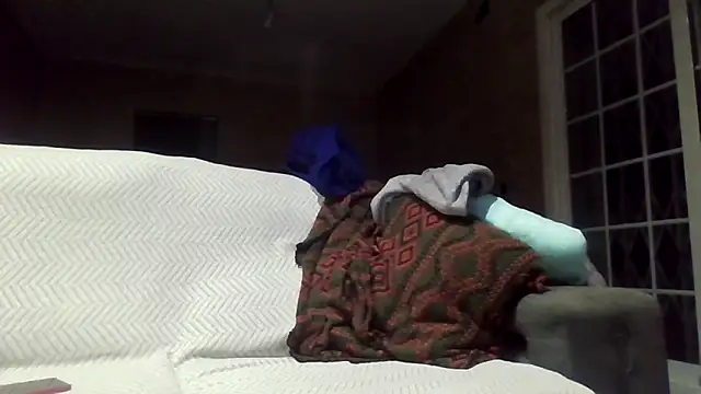 207RCCam online show from December 22, 2025, 6:46 am