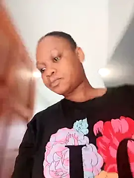 ANGELINE600 online show from November 19, 2025, 1:55 pm