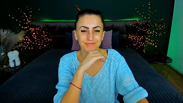 Snapshot of Rebecca_Diamond chatting on November 20, 2025, 6:36 am Rebecca Diamond online show from November 20, 2025, 6:36 am