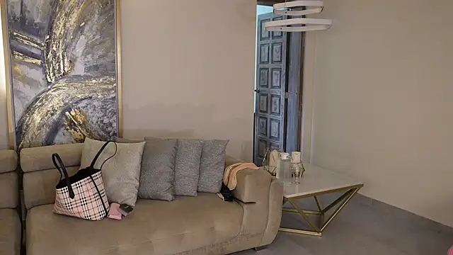 Snapshot of AbellaCroft chatting on March 4, 2026, 1:19 pm AbellaCroft online show from March 4, 2026, 1:19 pm