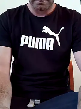 Snapshot of Rolandxxxr chatting on December 22, 2024, 11:54 am Rolandxxxr online show from December 22, 2024, 11:54 am