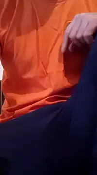 Snapshot of Rolandxxxr chatting on January 10, 2025, 9:55 am Rolandxxxr online show from January 10, 2025, 9:55 am