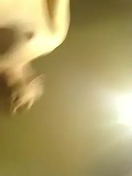 Rolandxxxr online show from February 23, 2026, 8:09 pm