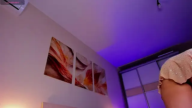 Lolly Jane online show from February 6, 2025, 9:28 pm