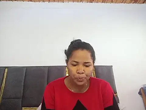 Snapshot of aleixane chatting on July 10, 2026, 6:02 am aleixane online show from July 10, 2026, 6:02 am