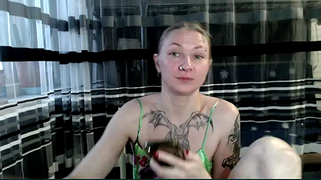 cold lollipop online show from November 21, 2025, 6:34 am