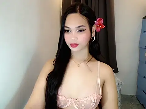 Snapshot of Webcumcutie chatting on July 21, 2026, 4:03 am Webcumcutie online show from July 21, 2026, 4:03 am