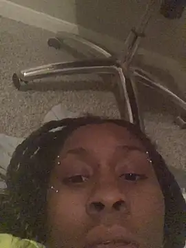 Snapshot of Foreignthababyy chatting on November 30, 2025, 5:19 am Foreignthababyy online show from November 30, 2025, 5:19 am