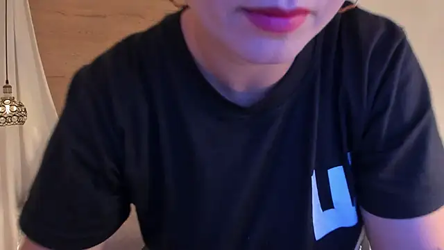 Snapshot of halaaa_1 chatting on June 26, 2026, 12:00 pm halaaa 1 online show from June 26, 2026, 12:00 pm