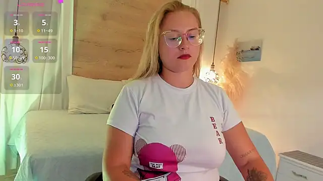 Snapshot of halaaa_1 chatting on March 4, 2026, 6:59 pm halaaa 1 online show from March 4, 2026, 6:59 pm