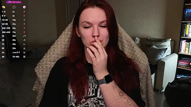 Val lava online show from March 15, 2026, 9:11 pm