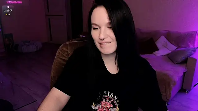 Snapshot of Val_lava chatting on March 20, 2025, 7:46 pm Val lava online show from March 20, 2025, 7:46 pm