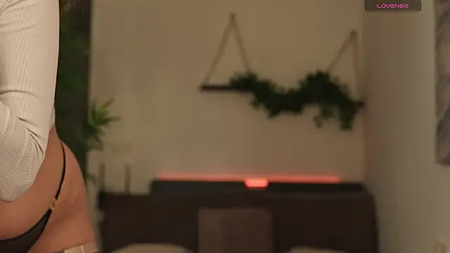 Jaylee Krys online show from April 19, 2026, 5:25 pm