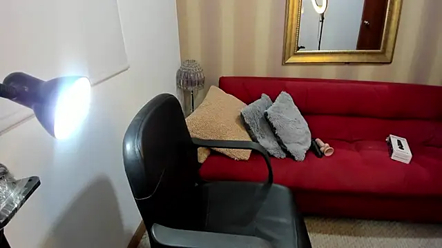 NicolettColin online show from February 22, 2026, 5:36 pm