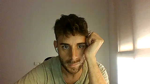 Snapshot of vargas90 chatting on October 31, 2025, 11:07 am vargas90 online show from October 31, 2025, 11:07 am