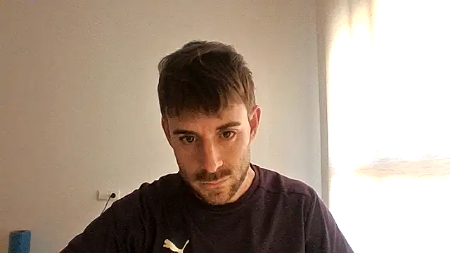 Snapshot of vargas90 chatting on December 3, 2025, 11:53 am vargas90 online show from December 3, 2025, 11:53 am