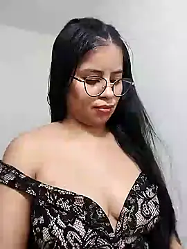 charlotte moineau online show from January 22, 2025, 1:31 am