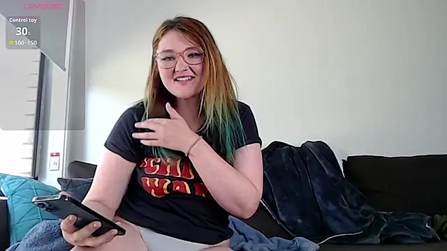 Snapshot of Demure_Whore chatting on October 3, 2025, 4:03 am Demure Whore online show from October 3, 2025, 4:03 am