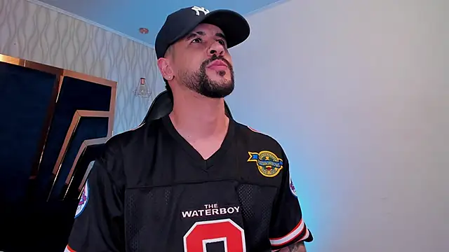 Petesevans online show from December 22, 2025, 11:27 pm