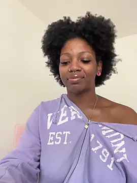 mochamimi online show from April 10, 2026, 5:42 pm