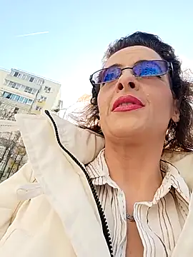 RebeccaNoble online show from March 14, 2026, 1:06 pm