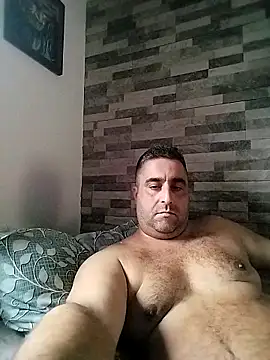 ADRIAN ADI40 online show from December 16, 2025, 11:58 am