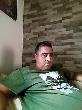 Snapshot of ADRIAN_ADI40 chatting on October 8, 2025, 7:32 am ADRIAN ADI40 online show from October 8, 2025, 7:32 am