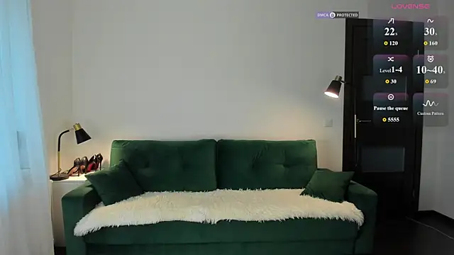 Snapshot of intrigueeme chatting on June 29, 2026, 12:05 pm intrigueeme online show from June 29, 2026, 12:05 pm