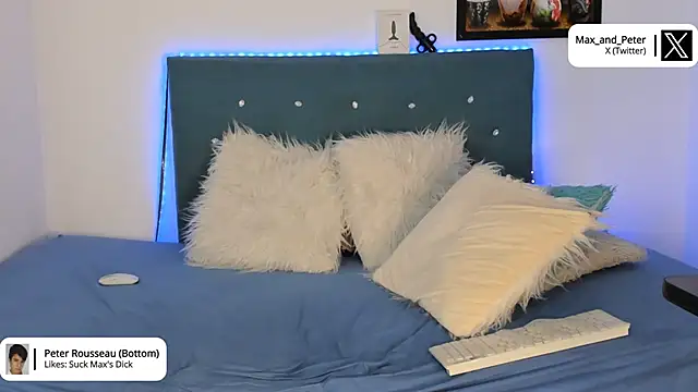 Snapshot of Max_and_Peter chatting on February 22, 2025, 10:42 pm Max and Peter online show from February 22, 2025, 10:42 pm