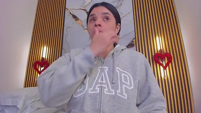 indi catalina online show from March 29, 2026, 1:46 pm