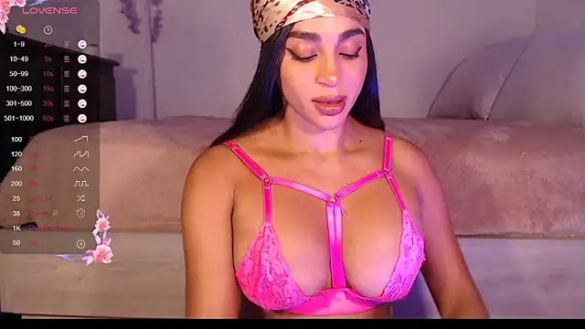 destinne mill  online show from March 12, 2026, 11:47 am