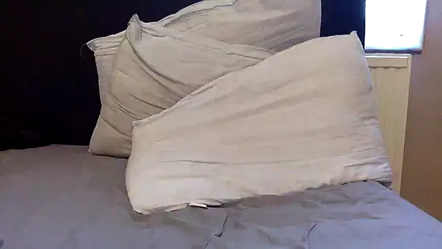 blacksexybeauty31 online show from March 4, 2025, 1:17 pm