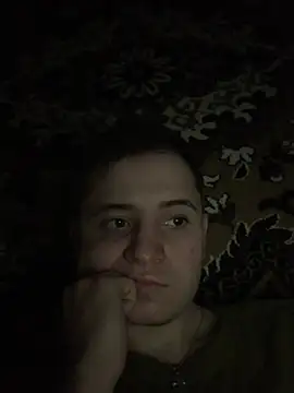 sweaticeboy online show from December 22, 2024, 12:16 pm