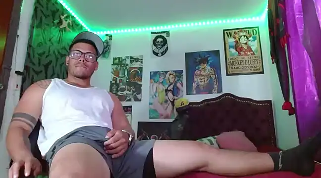 Danielsbigcum online show from December 16, 2024, 2:05 pm