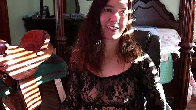 thornburyrose online show from January 31, 2026, 9:24 pm