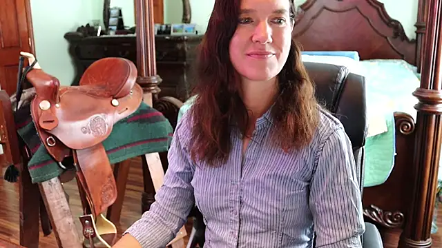 Snapshot of thornburyrose chatting on December 1, 2025, 7:37 pm thornburyrose online show from December 1, 2025, 7:37 pm