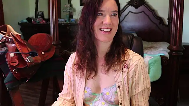 thornburyrose online show from March 12, 2026, 7:07 pm