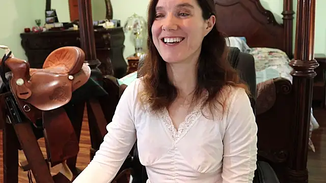 thornburyrose online show from March 16, 2025, 6:55 pm