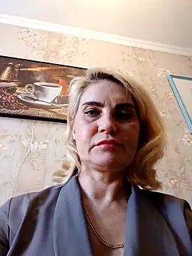 JennyOMay online show from February 16, 2026, 4:55 am