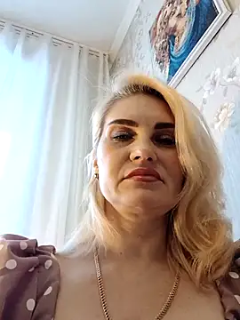 JennyOMay online show from December 23, 2025, 3:50 am