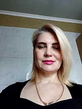 JennyOMay online show from February 21, 2026, 4:25 am