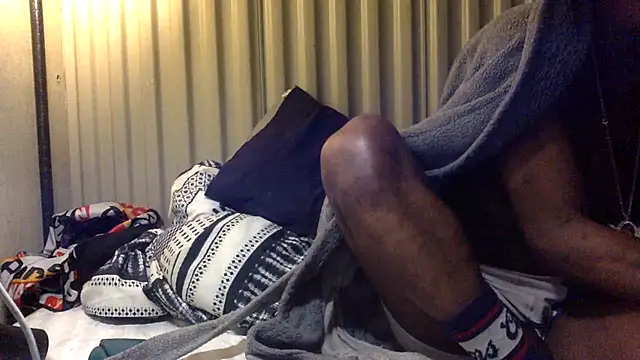 Maculine Stayr online show from January 26, 2025, 9:29 am