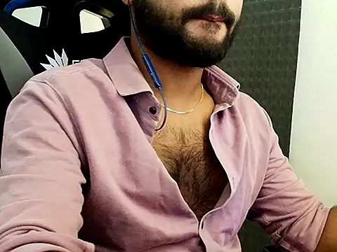 SHENOY3 online show from November 19, 2025, 4:51 pm