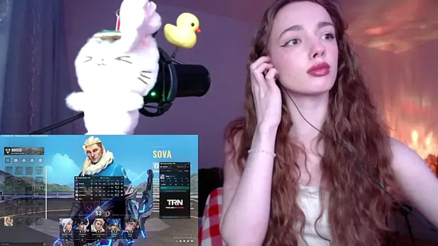 Snapshot of Weeissy chatting on December 1, 2024, 8:25 pm Weeissy online show from December 1, 2024, 8:25 pm